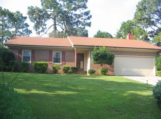 6305 Moss Ct, Fayetteville, NC 28306