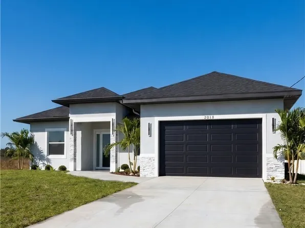 7020 Burma Cir, Labelle, FL 33935