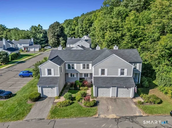 83 Quarry Village Road #83, Cheshire, CT 06410