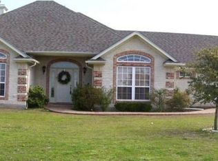 372 John Nors Rd, West, TX 76691