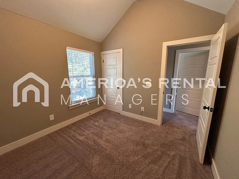 417 Polo Trce — Photo 22