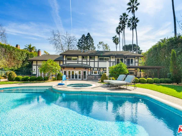 13037 San Vicente Blvd, Los Angeles, CA 90049