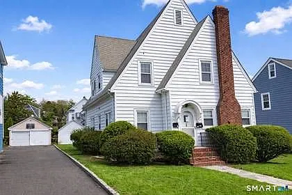 51 Plymouth Rd #1