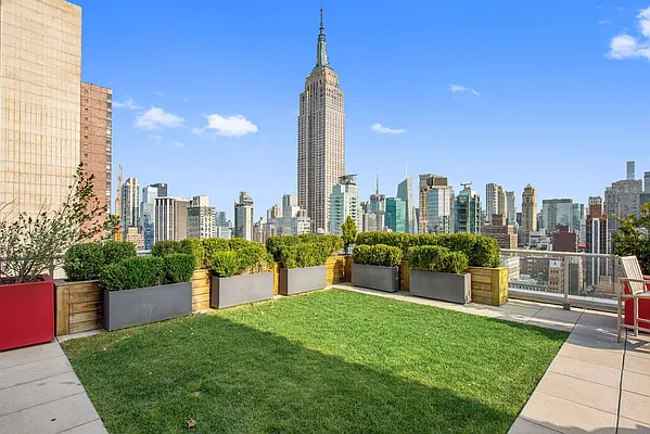 Sold by Keller Williams NYC | media 9