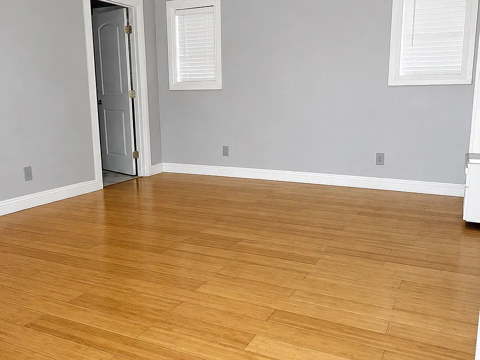 1324 N Serrano Ave #1324
