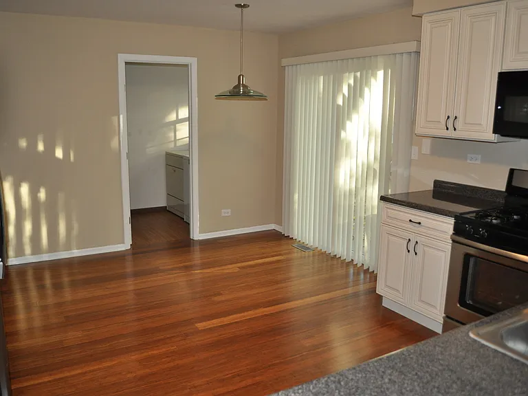 15 Whispering Dr — Photo 10