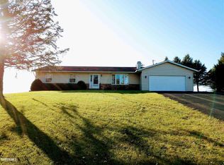 6 Geneva St, Mount Carroll, IL 61053