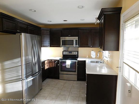 2nd image of 74C Buckingham Dr