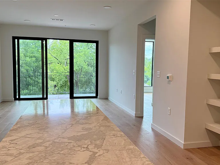 2209 S 1st St #322 — Photo 19