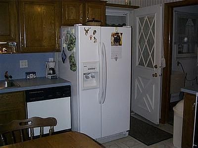 5th image of 387 Holly Dr