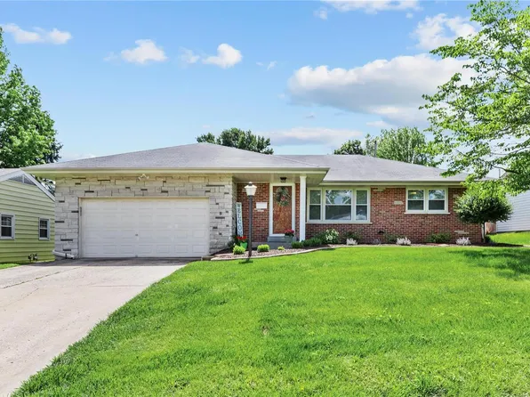 2617 Sibley St, Saint Charles, MO 63301