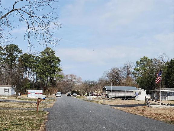 4th image of 32179 Hidden Acre Dr