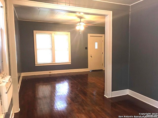 1st image of 646 Bailey Ave #B