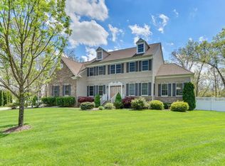 10 Blue Heron Dr, Jackson, NJ 08527