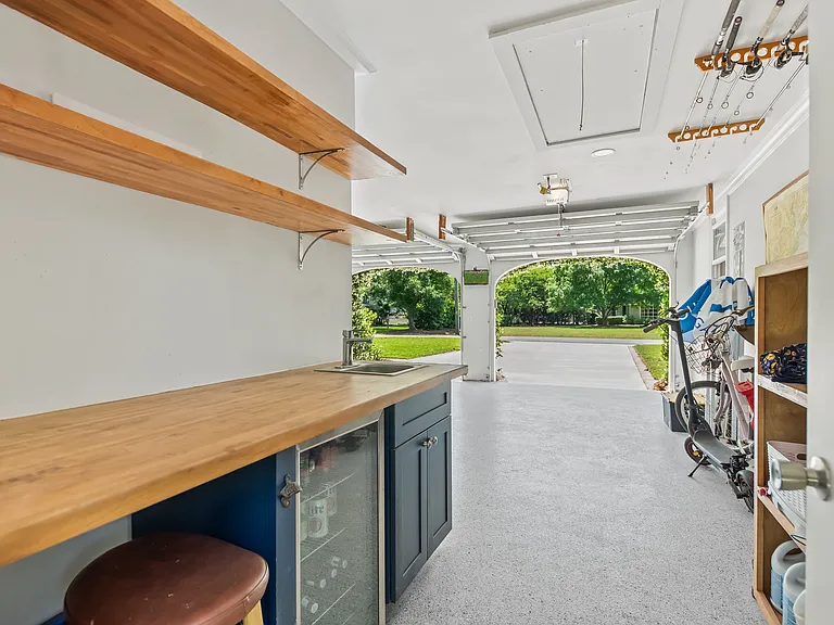1043 Fort Sumter Dr — Photo 29