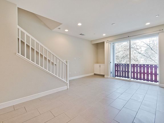 4th image of 5529 Great Oaks Pkwy