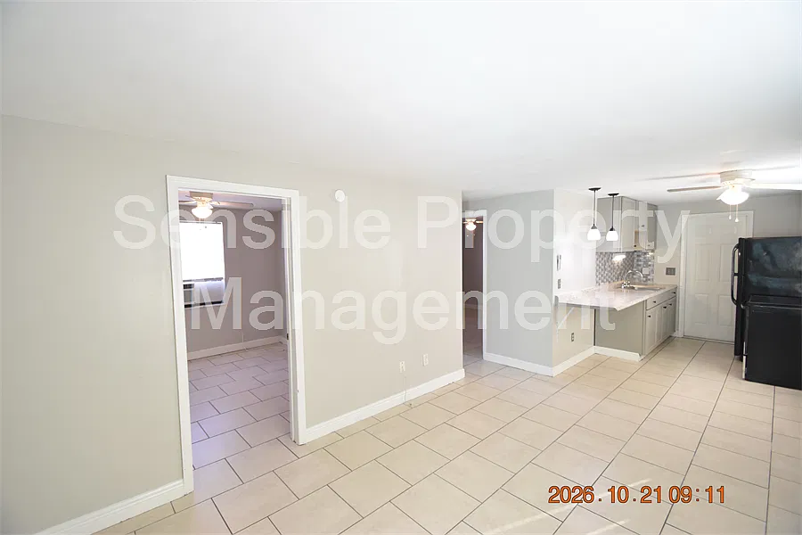 2 bed, $1,395 — Photo 2