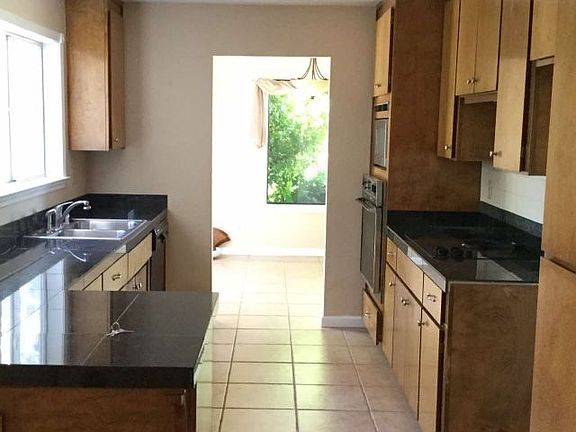 3rd image of 4102 Boulder Creek Ct