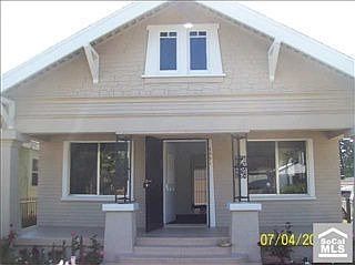 1st image of 3851 S Budlong Ave