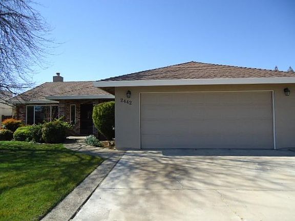 2nd image of 2442 Jilla Dr