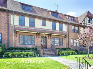 14 Beechknoll Rd #2/3, Forest Hills, NY 11375