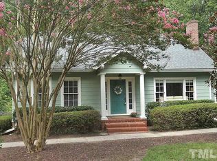 104 Christopher Rd, Chapel Hill, NC 27514