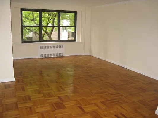 Rented by Citi Habitats | media 11