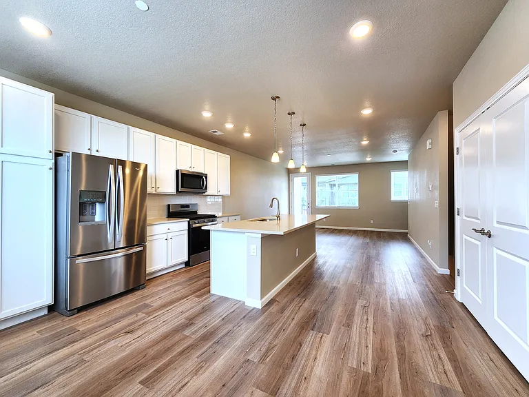 7035 Cumbria Ct — Photo 7