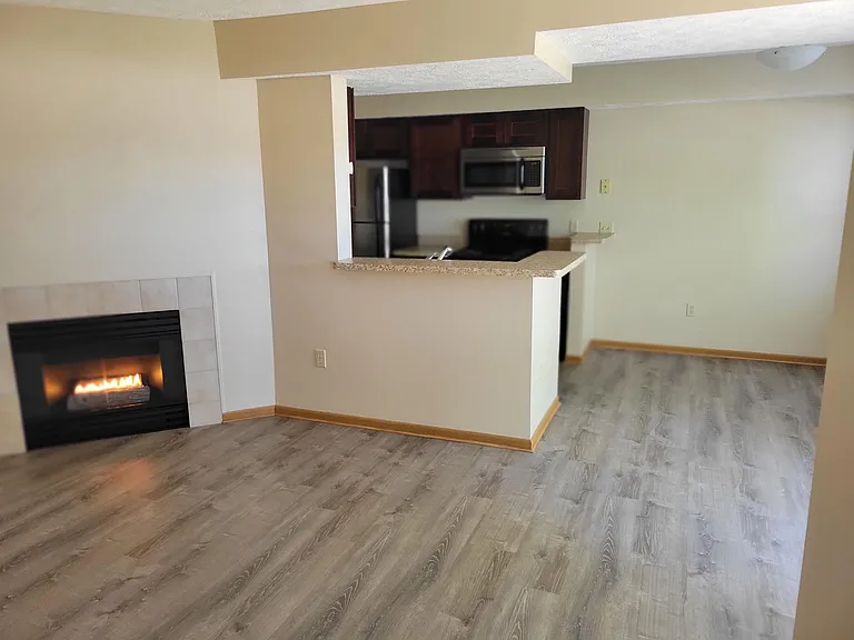 1353 High St #114 — Photo 4