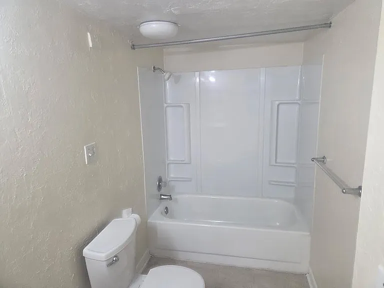 1454 N Williams St #D — Photo 8
