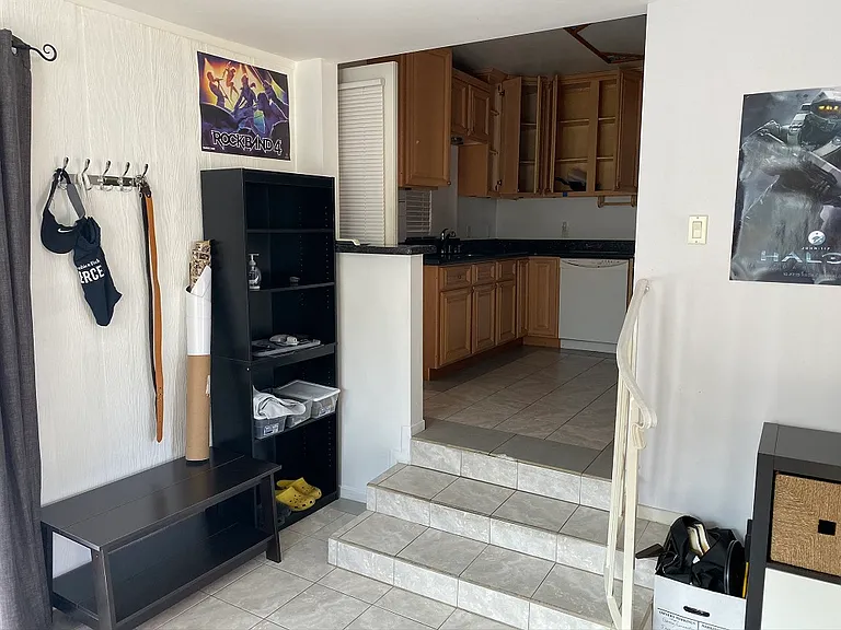 918 Diamond St — Photo 15