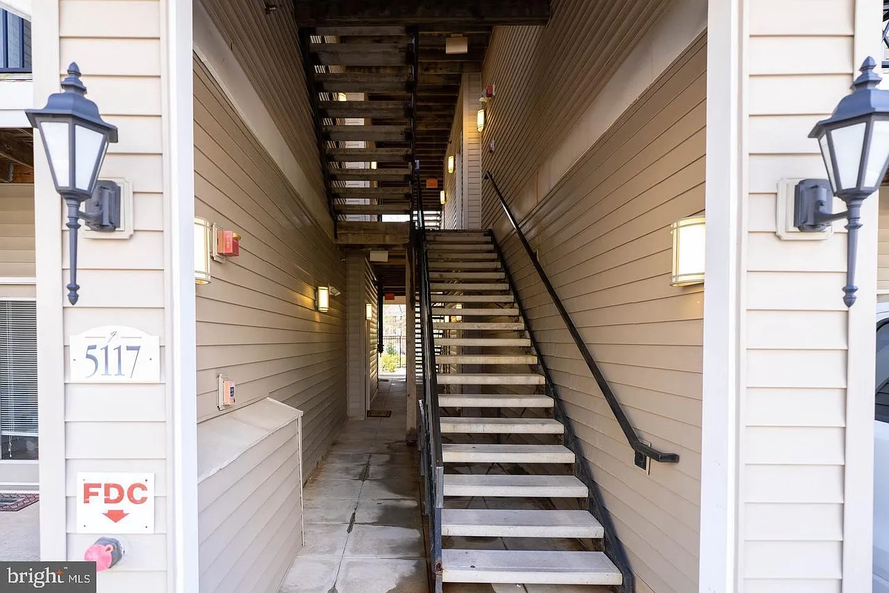 Travis Edward Way, Centreville — Photo 1