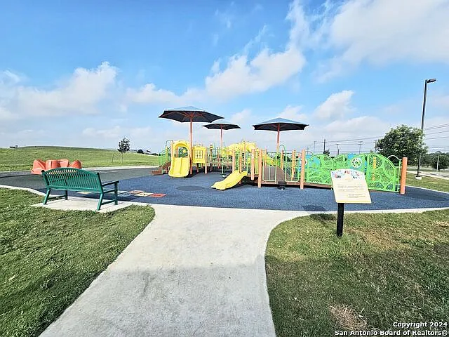 758 Tulsa Trl — Photo 31