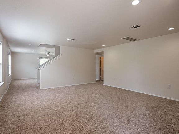 5th image of 4618 Lyra Cir
