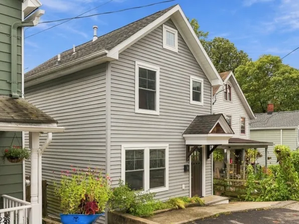 14 Catherine Ln, Morristown Town, NJ 07960