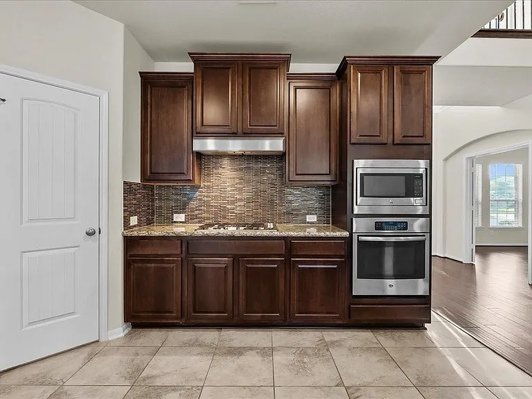 2246 Oakleaf Trail Ln — Photo 20