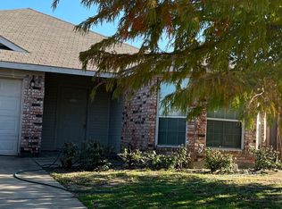 142 Old Settlers Trl, Waxahachie, TX 75167