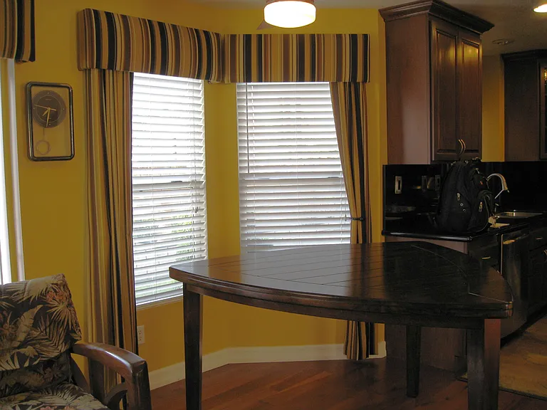 4473 Merle St — Photo 3