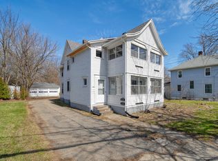 916 Wildwood Ave #2, Jackson, MI 49202