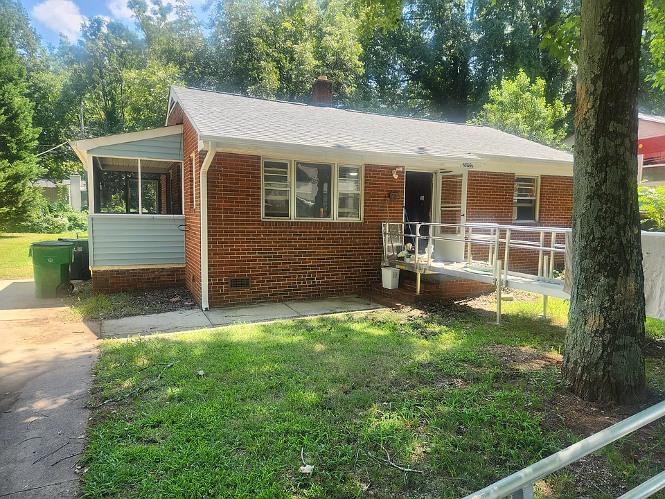 2500 Druid Hills Way