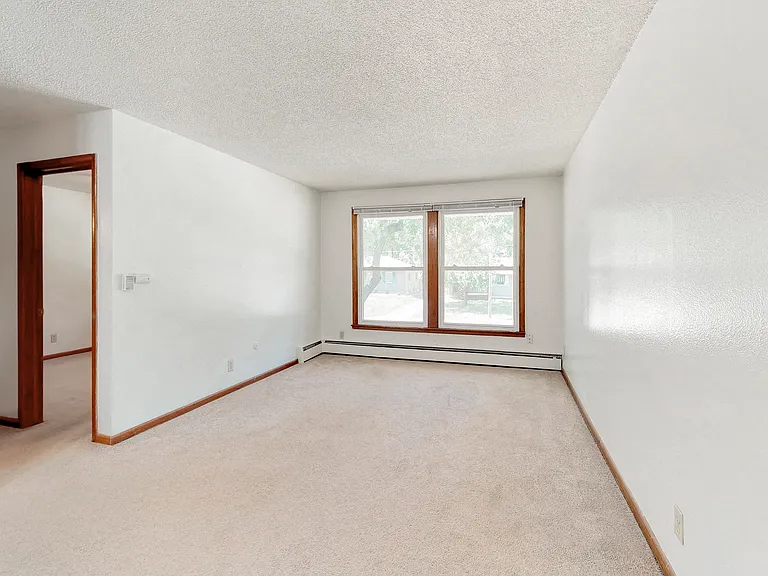 Plaza Manor — Photo 46