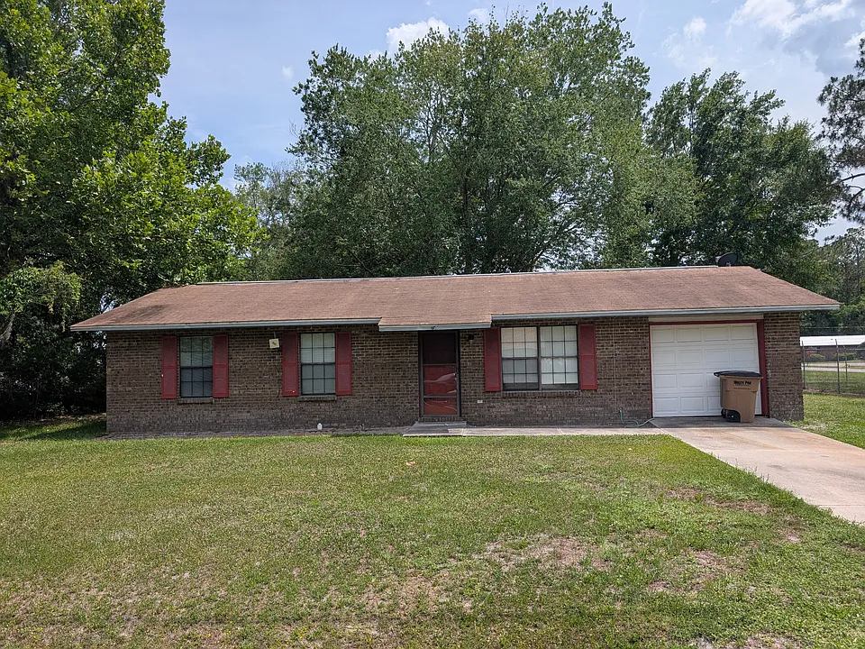 1750 SW Judy Gln