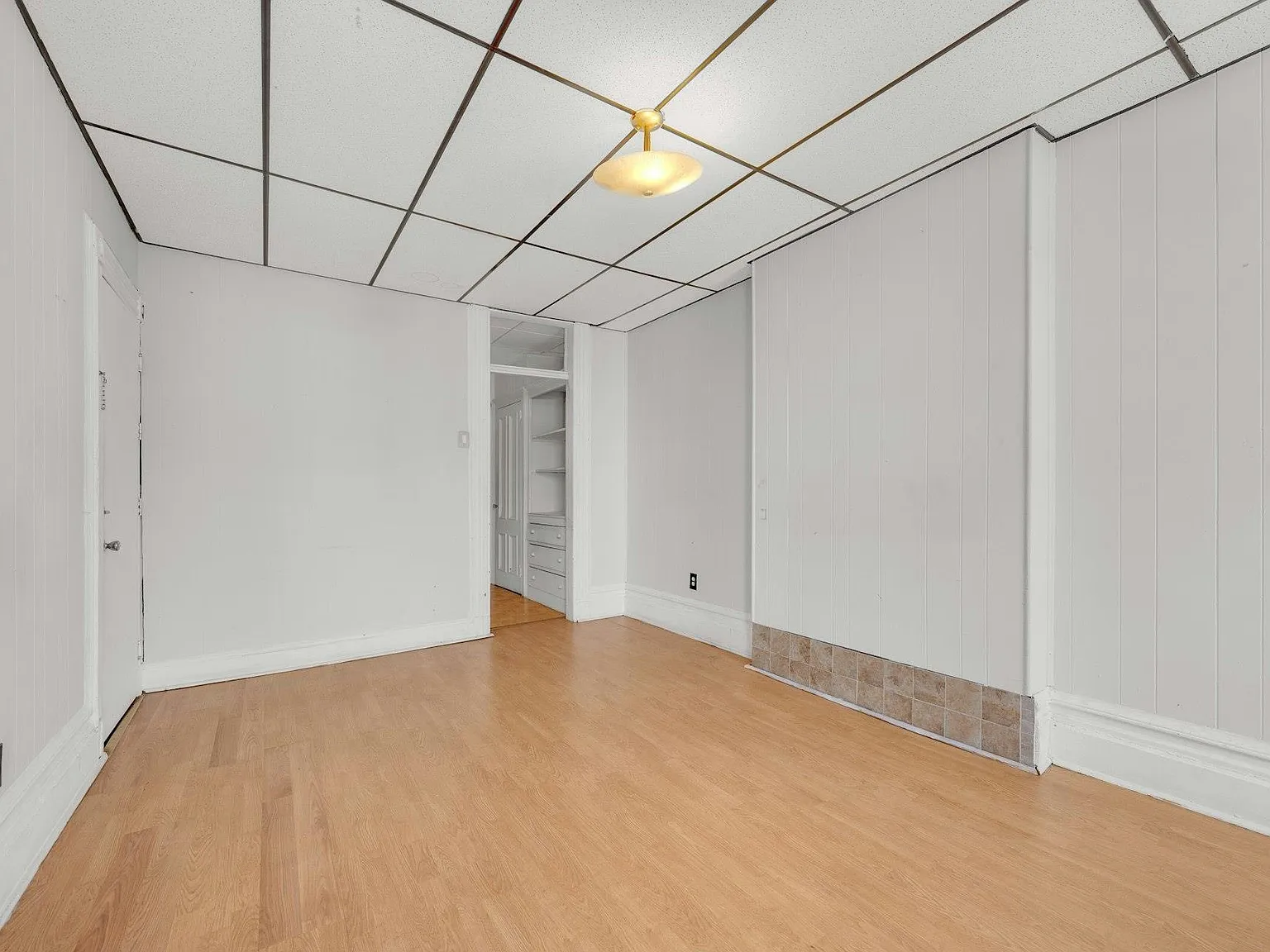 1 bed, 1.0 bath, $2,100 — Photo 3