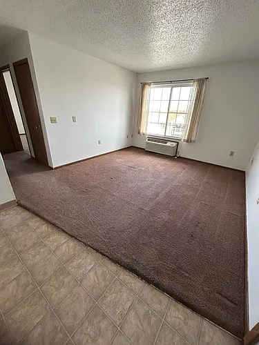 Hillcrest Apts Photo 1 Hillcrest Apts Photo 1