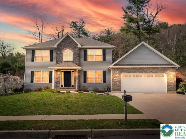 621 E Princeton Ave, Palmerton, PA 18071