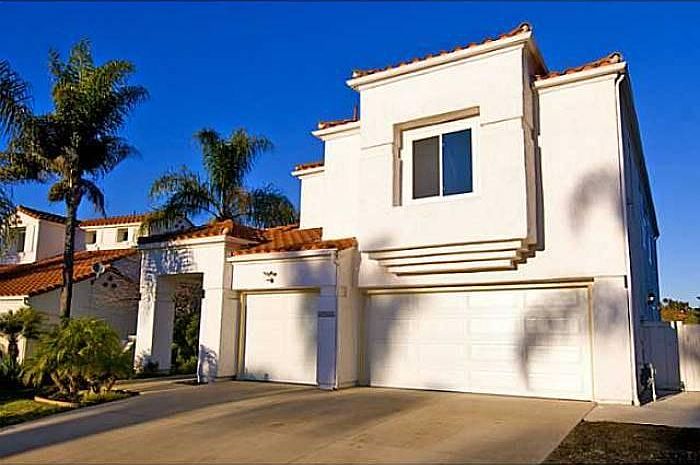 1st image of 4944 Amador Dr