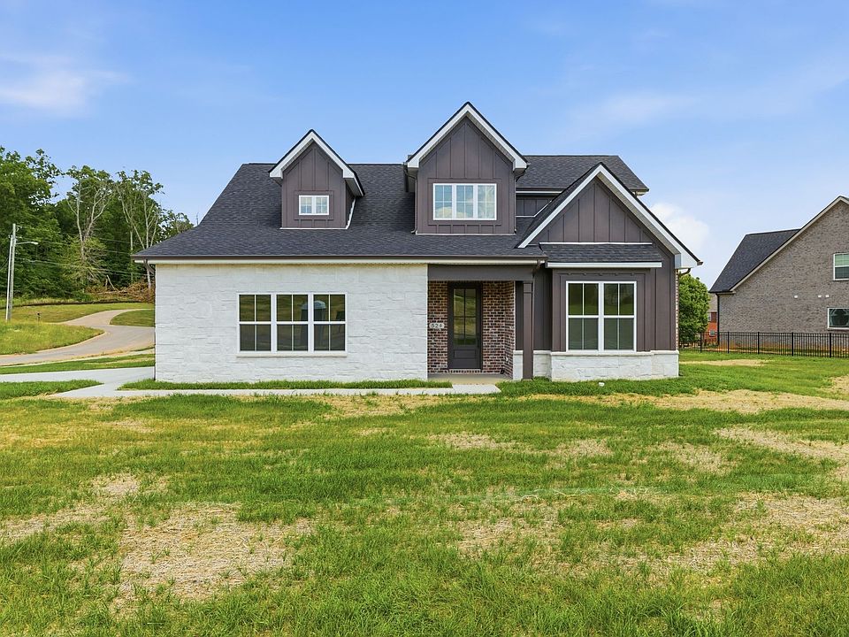 1st image of 524 McGrath Dr