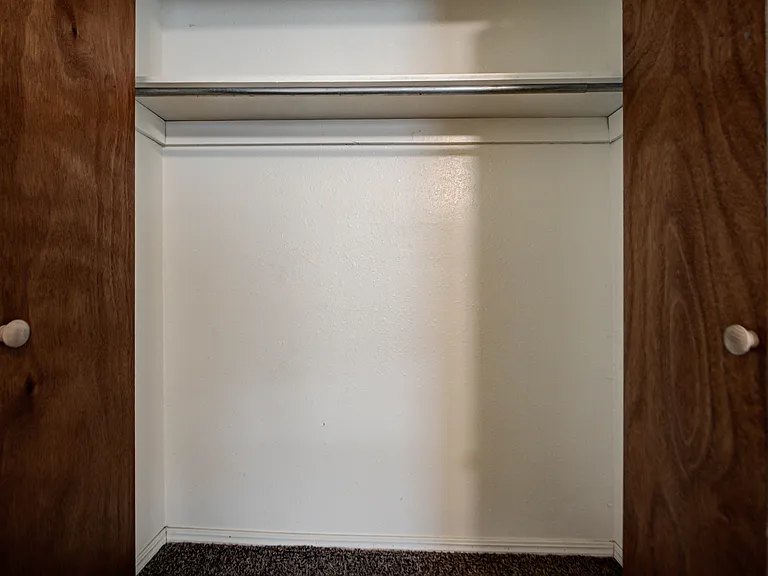 1315 Glen Oaks Ct #4 — Photo 29