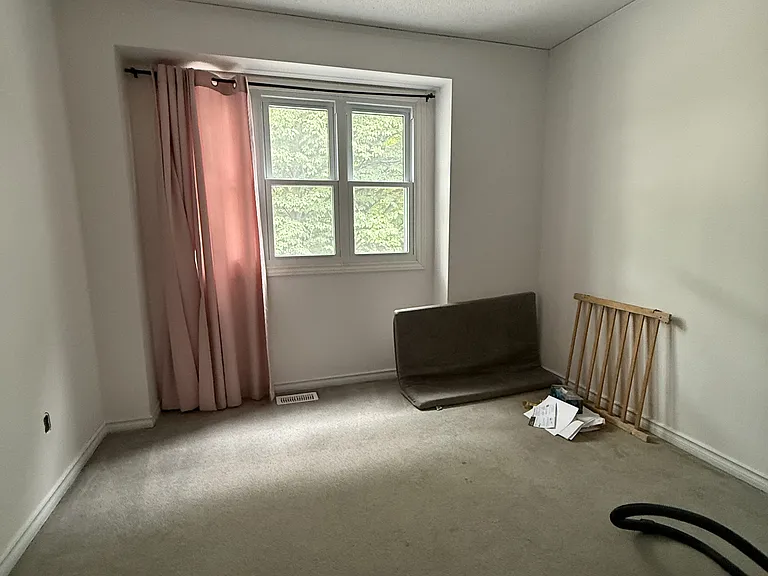 70 Inverary Dr #1 — Photo 10