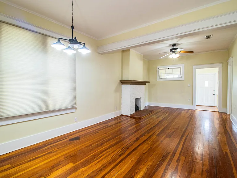 412 E Tillman Ave — Photo 30